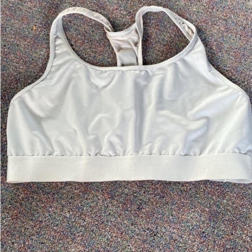 VS sports bra